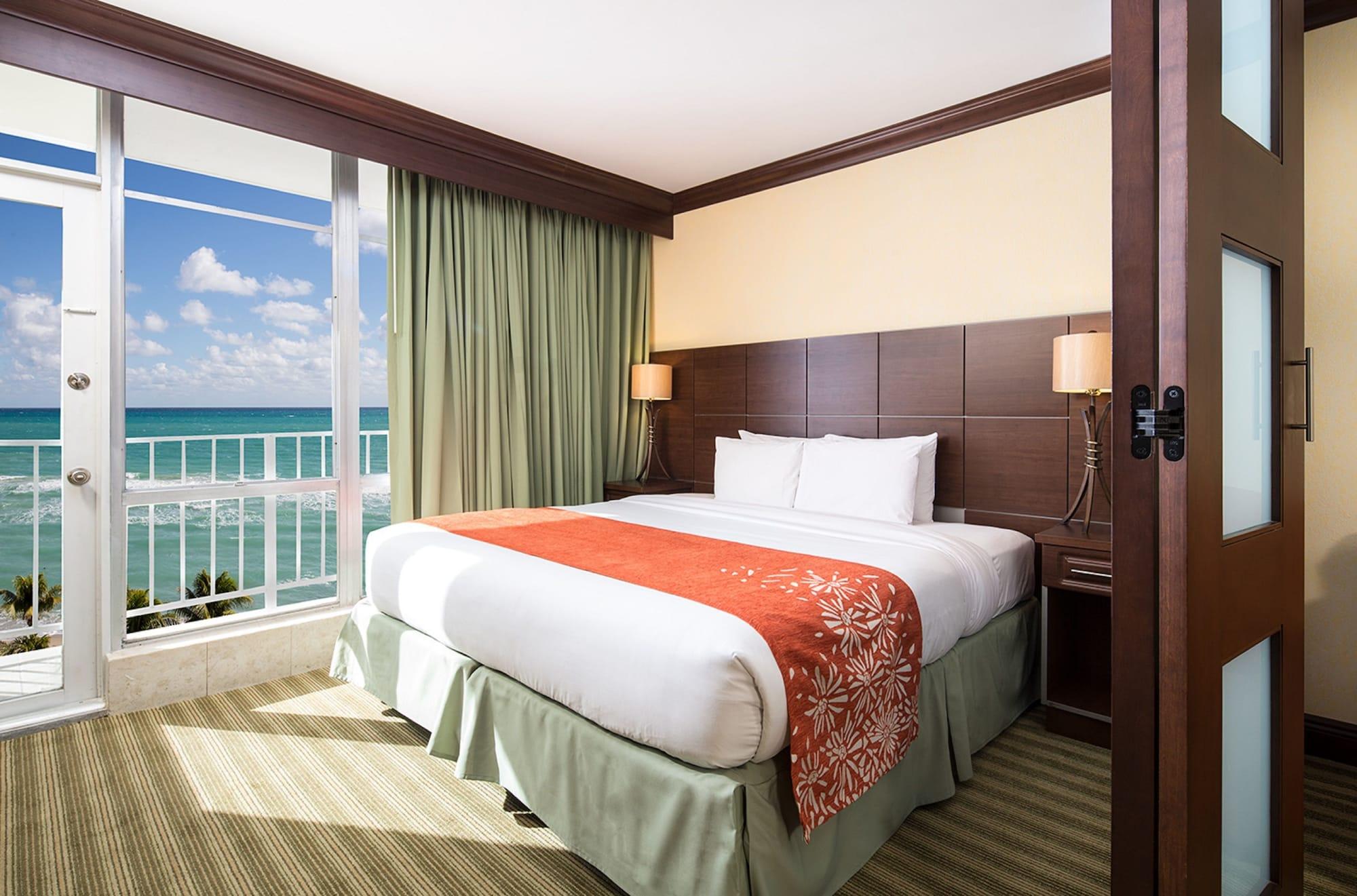 Newport Beachside Hotel & Resort Miami Beach Exterior foto